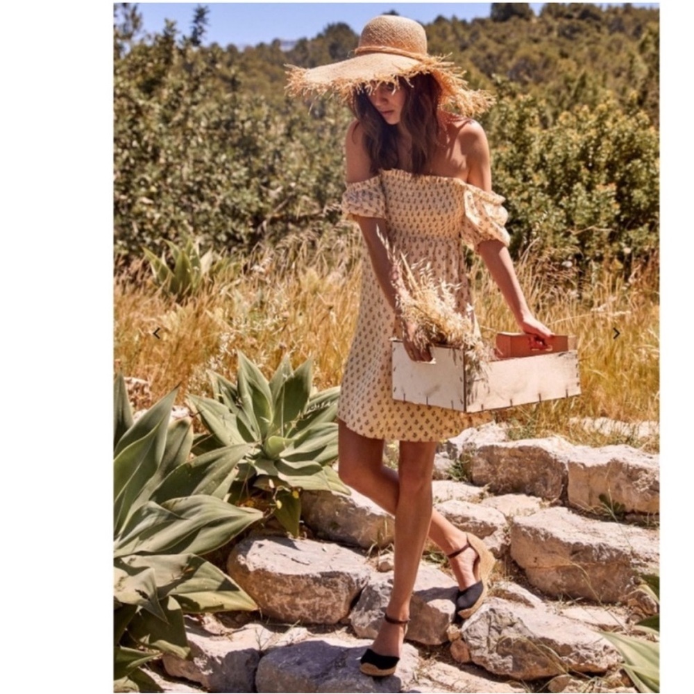 🇫🇷 Sézane Jeanne Tulips Mini Silk Dress, Cream - Picture 7 of 7